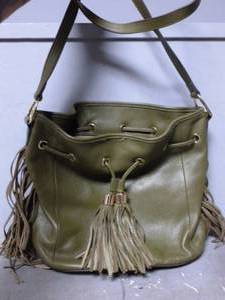 Gili Leather Handbag