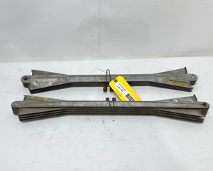 lot 147 image: Truslocks