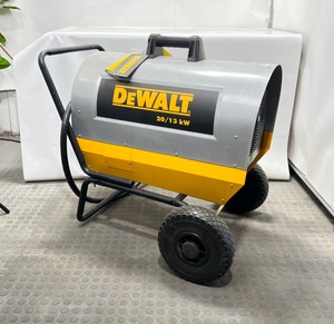 lot 113 image: DeWalt Commercial Construction Heater