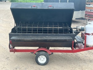 lot 6 image: Towable LP-Gas Pig Roaster Trailer