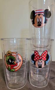 lot 124 image: Tervis Tumbler Lot 3- 16 oz, Mickey, Minnie, Marvin the Martian