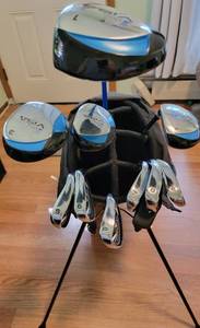 lot 181 image: Palm Springs Golf Visa V2 Mens Graphite & Steel Club Set & Stand Bag with balls, tees, and Wilson Hand towel