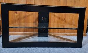 lot 8 image: Glass TV Stand