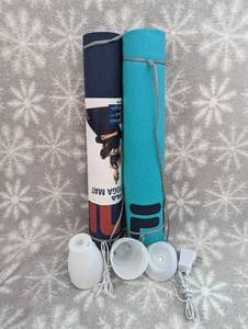 lot 21 image: Two new yoga mats and two used desktop humidifiers