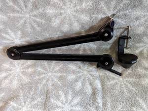 lot 67 image: Rode Microphone Mount