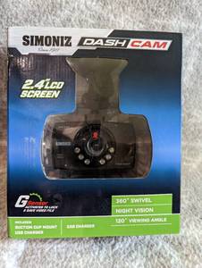 lot 72 image: Simoniz Dash Cam 2.4 LCD Screen