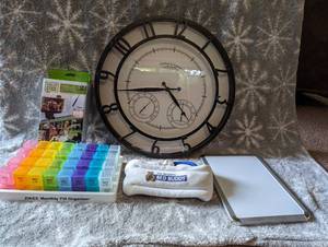 lot 158 image: Firstime and company wall clock with misc home items