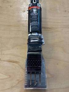 lot 24 image: BBQ Set