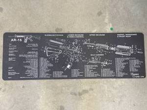 lot 33 image: AR15 Reloading Mat