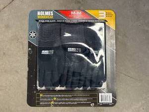 lot 89 image: 3 Pairs of Gloves