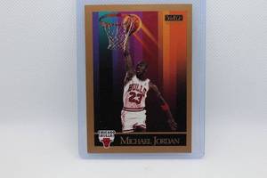 lot 133 image: Michael Jordan 1990 Skybox No. 41