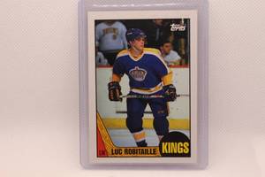 lot 168 image: Luc Robitaille 1987 Topps No. 42