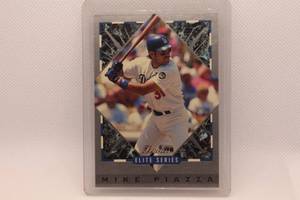 lot 171 image: Mike Piazza 1993 Donruss Leaf Elite Series No. 46, Numbered 336210000