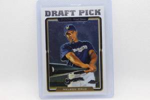 lot 191 image: Nelson Cruz Rookie 2005 Topps Chrome Draft Pick No. UH210