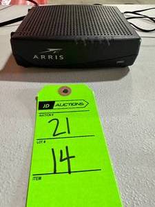 lot 14 image: Arris CM820 Modem Cable