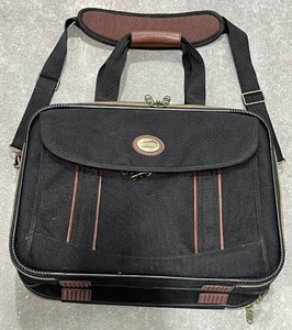 Vintage 18 American Tourister Cordura Travel Bag in Black and Brown