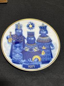 1971 Santa Clara Three Wise Men Porcelain 8 Collectors Plate (6,46810,000)
