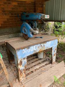 lot 1 image: DeWalt 16 inch Radial Arm Saw