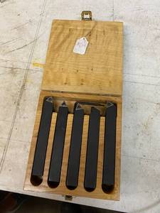 lot 66 image: Lathe Cutting Tool Set