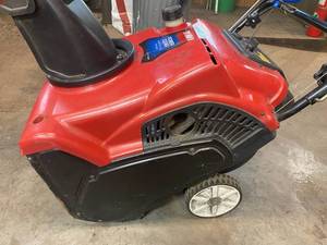 lot 12 image: Toro Power Clear SnoBlower