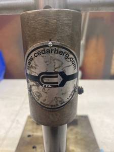lot 92 image: Cedarberg EZ Hand Tapper