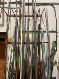 lot 14 image: Flat Steel
