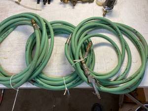 lot 98 image: Air Hoses and Assorted Gauges