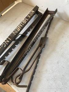 lot 115 image: Ladder Jacks