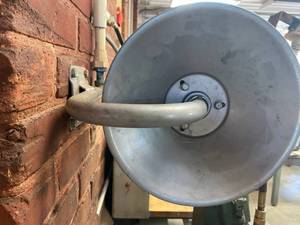 lot 118 image: Wall Mounted Air Hose