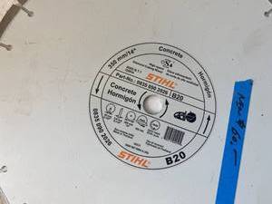 lot 122 image: Stihl Cutting Wheels