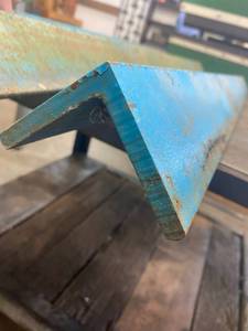 lot 137 image: Angle Irons
