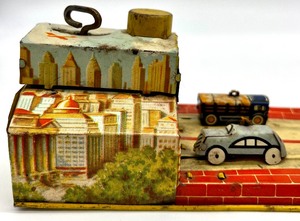 lot 113 image: Vintage Tin  Metal UNIQUE ART MFG. Lincoln Tunnel Toy