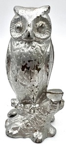 lot 126 image: Vintage Cast Iron Souvenir AC WILLIAMS BC WISE OWL Bank