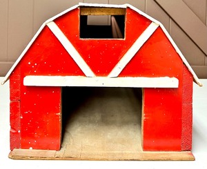 lot 137 image: Vintage Hand-built Toy Red Barn