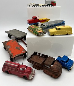 lot 226 image: Vintage Assorted Toy Cars, Trucks and More