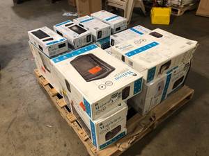 Pallet of Assorted Mailboxes  Customer Returns See Pictures