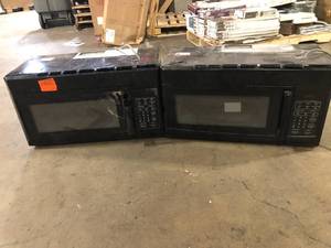 Lot of 2 Microwaves Customer Returns no tested See Pictures