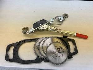 lot 228 image: Come A Long & Saw Blades