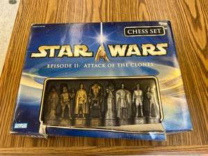 lot 295 image: Star Wars Chess Set