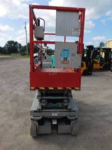 lot 9 image: 2006 Skyjack SJIII3219 Scissor Lift