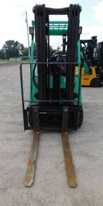 lot 15 image: 1999 Mitsubishi FB20KT 36 Volt Electric Forklift