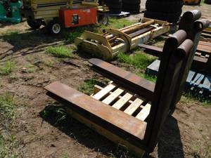 lot 34 image: 2 - Sets of Pin Style Forklift Forks