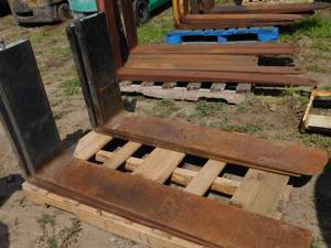 lot 37 image: 2 - Sets of Class III ITA Hook Lumber Forklift Forks - 1 12 x 8 x 48