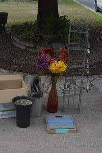 lot 188 image: Bathroom bundle