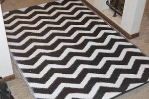 lot 102 image: outdoor carpet