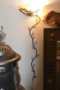 lot 107 image: 1 plug in lamp attaches to wall