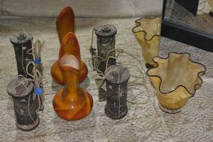 lot 122 image: Various Vases