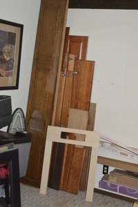 lot 125 image: Various Cabinet Door Fronts