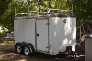 lot 1 image: Wells Cargo Enclosed Trailer