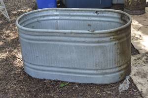 lot 8 image: 100 Gal Tank Galvanized Stock